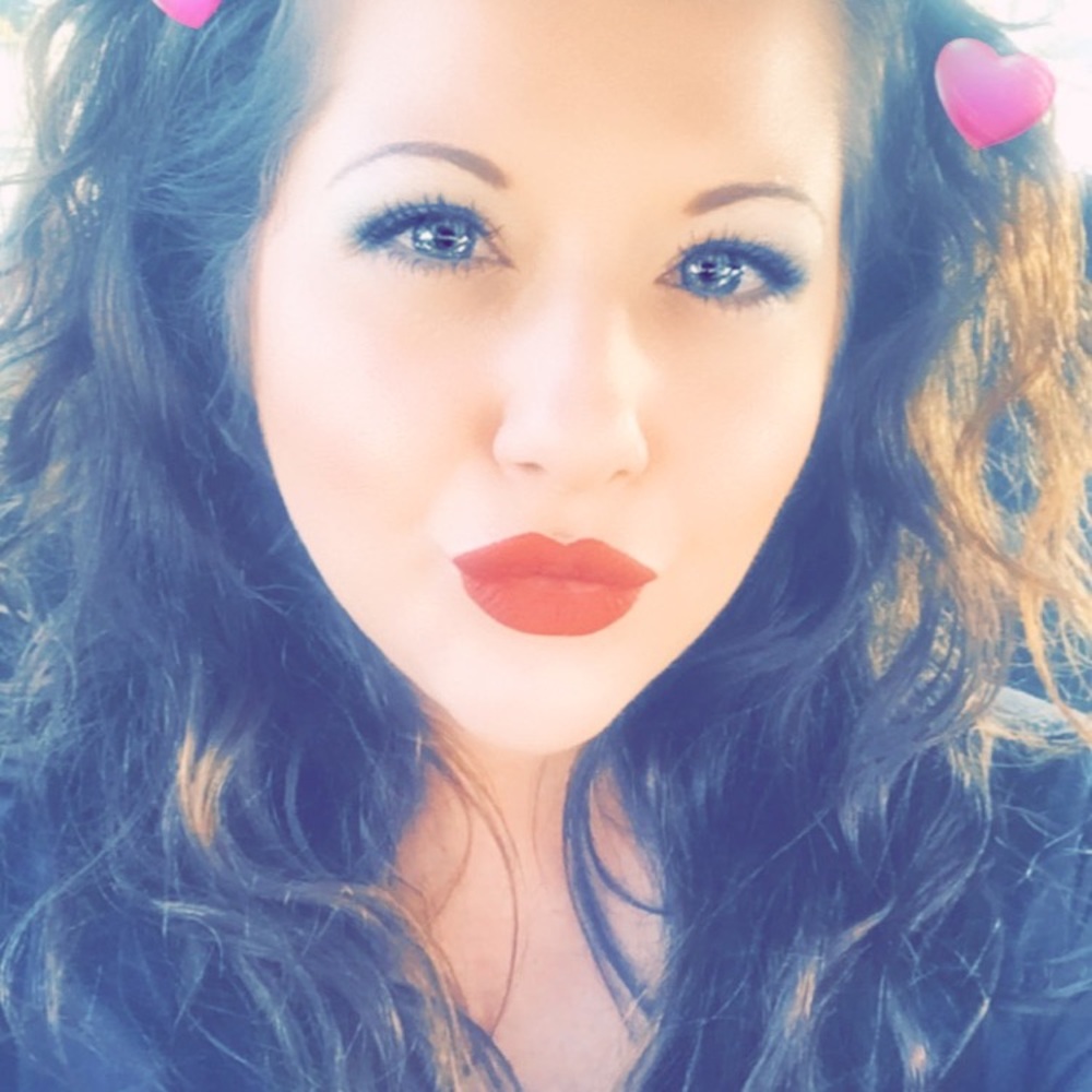 Meet your Posher, Paige